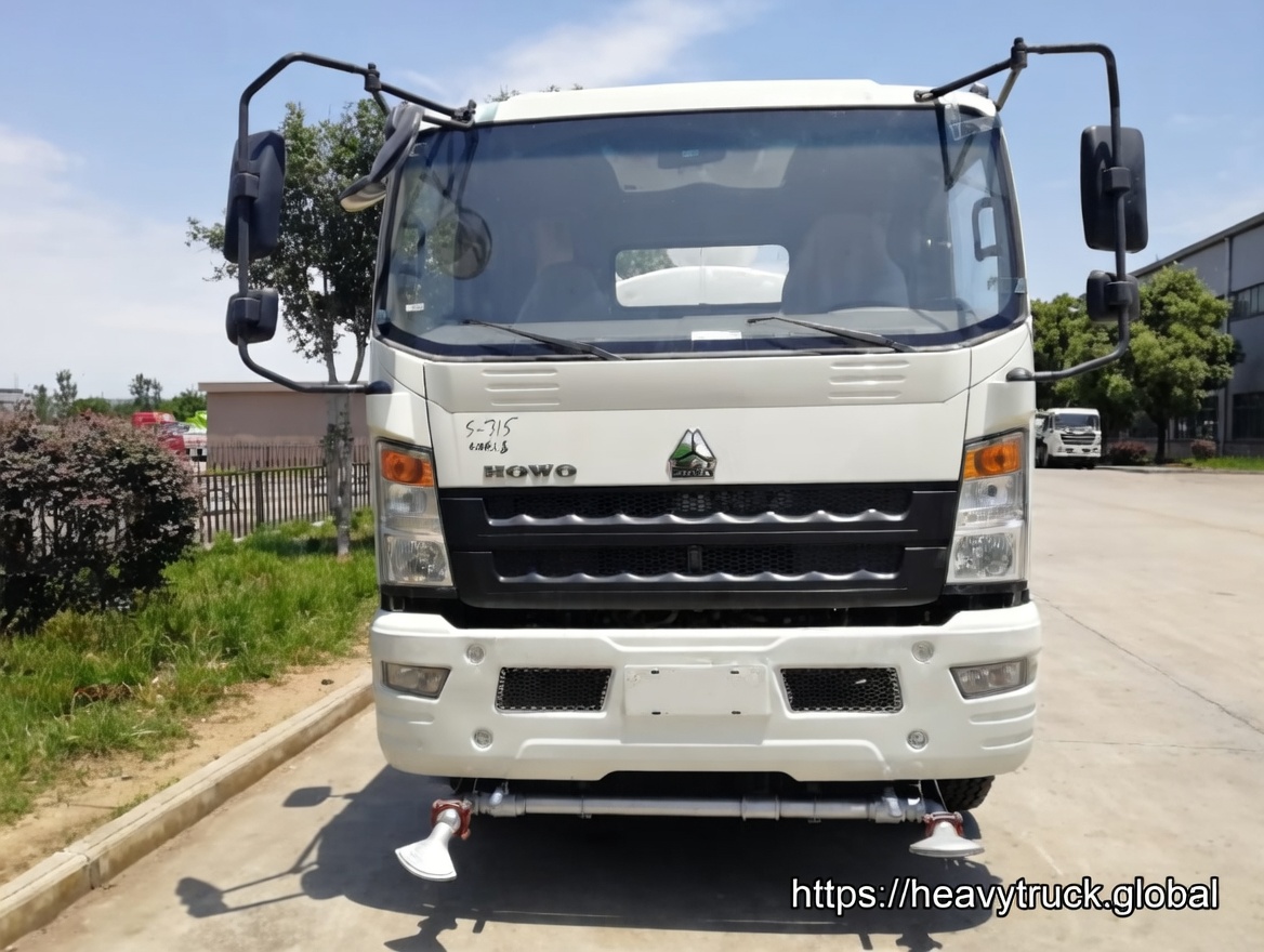 水罐车 HOWO 8000升洒水车