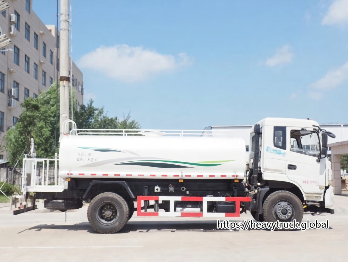 水罐车 东风8立方洒水车